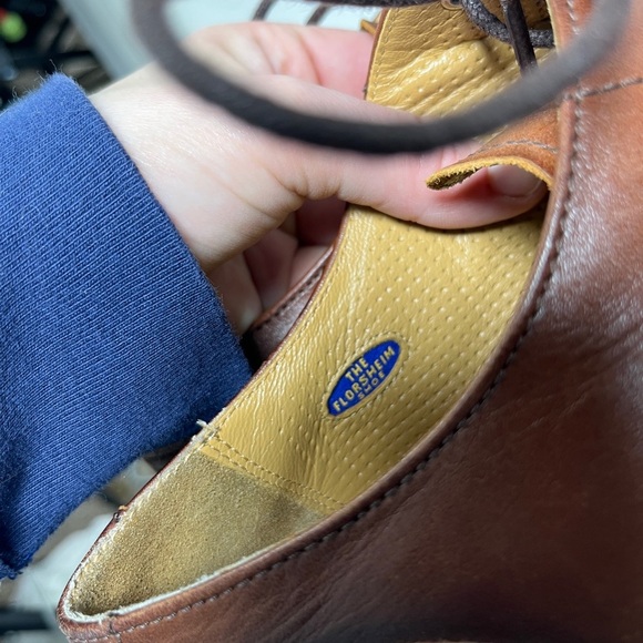 Men's Florsheim Cap Toe Oxford Cognac Brown Ortholite Size 9.5D - Picture 11 of 11